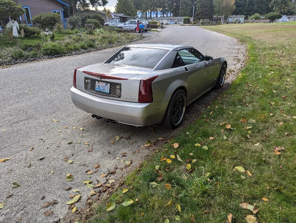 2004 Cadillac XLR - Image 21 of 31