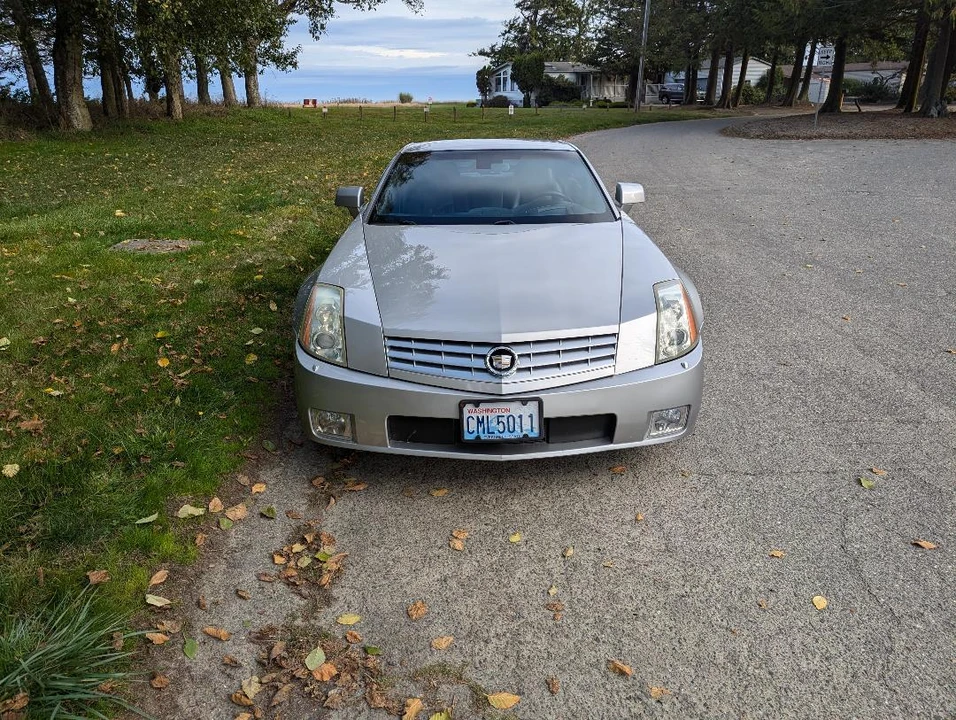 2004 Cadillac XLR - Image 7 of 31