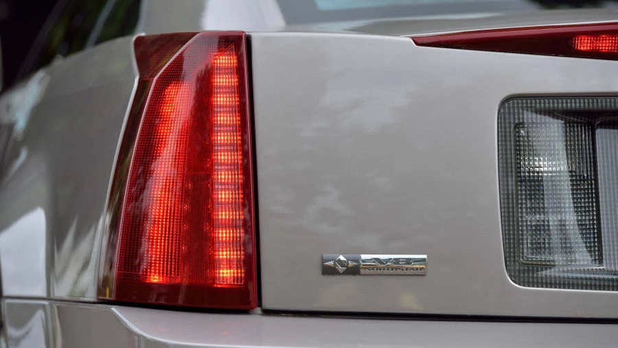 2004 Cadillac XLR - Image 19 of 20