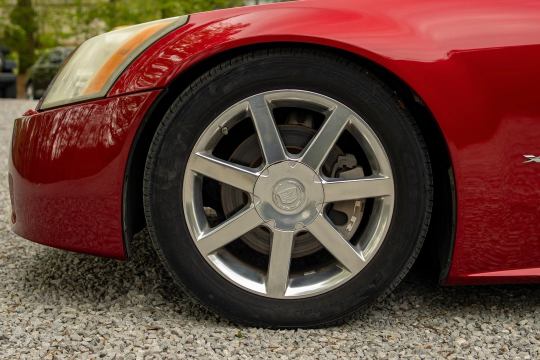 2004 Cadillac XLR - Image 21 of 31