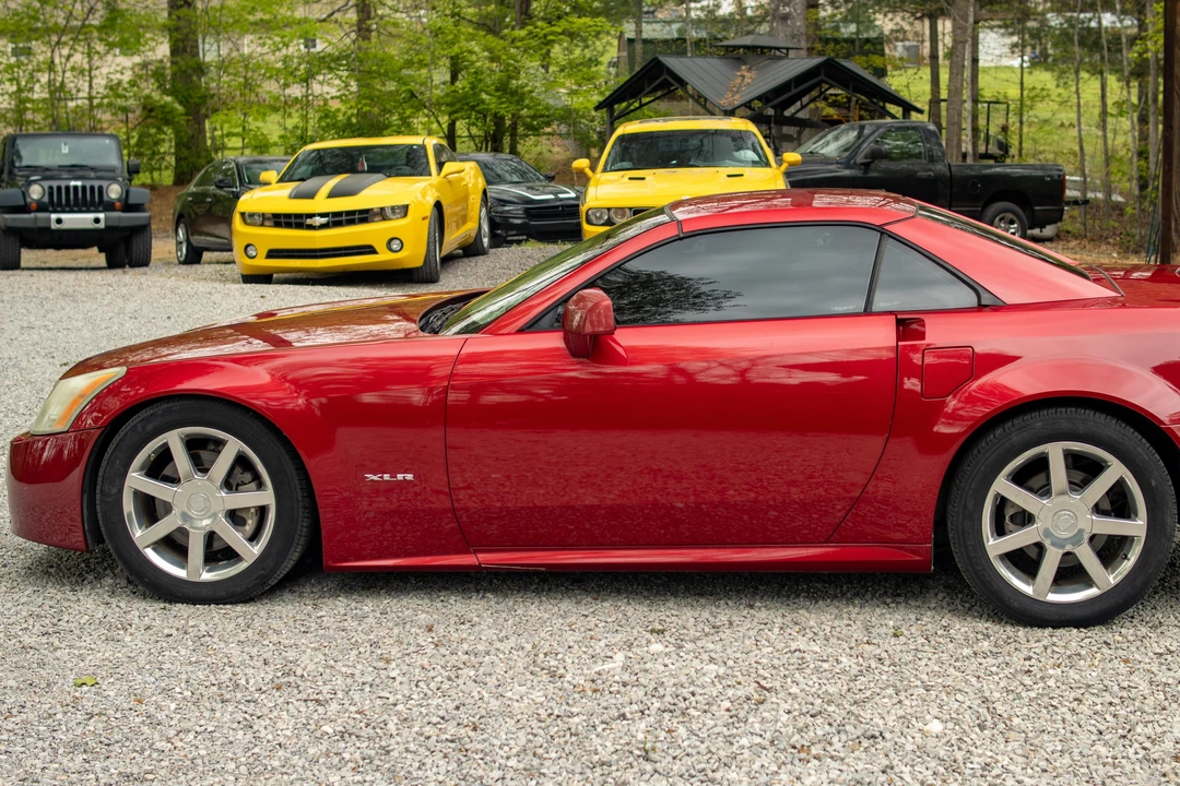 2004 Cadillac XLR - Image 6 of 31