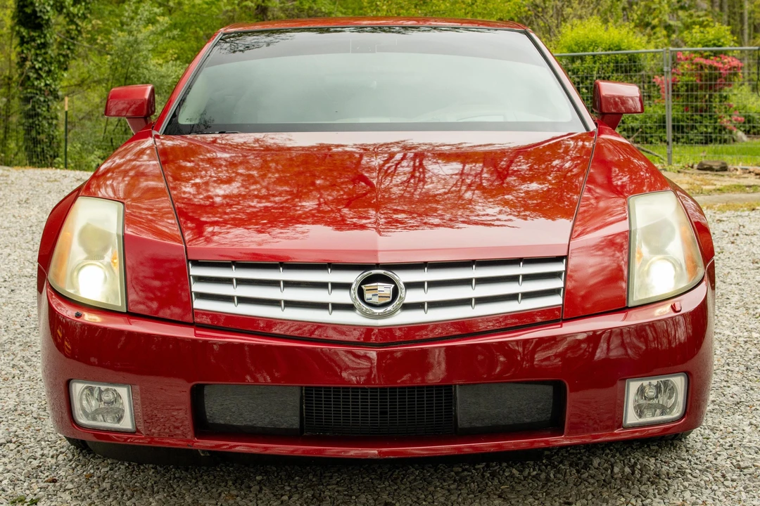 2004 Cadillac XLR - Image 2 of 31