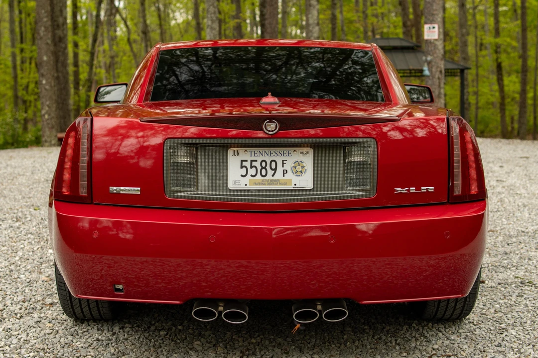 2004 Cadillac XLR - Image 5 of 31