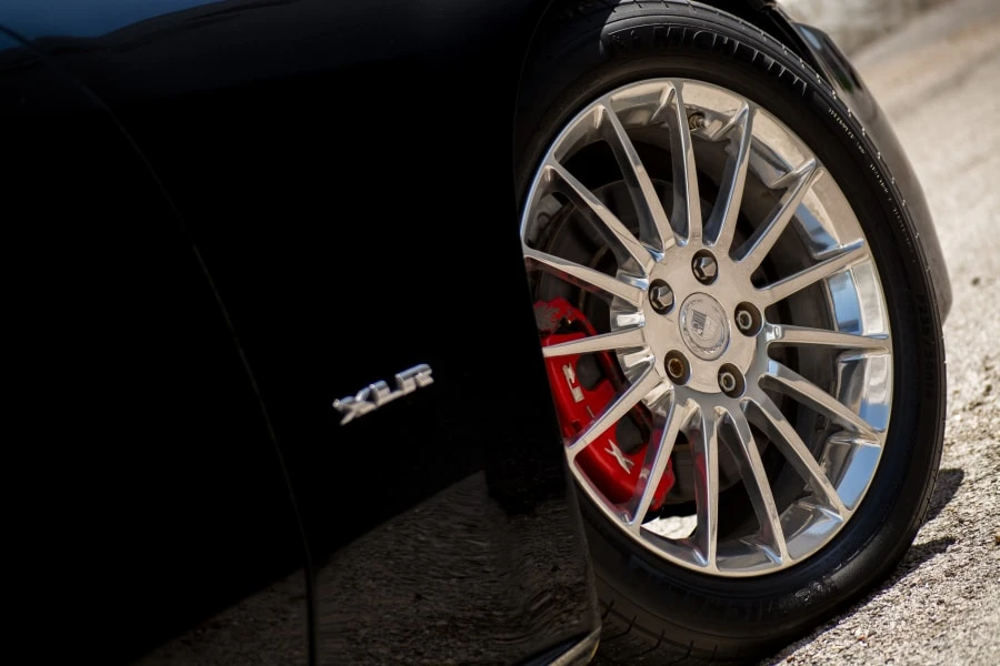 2004 Cadillac XLR - Image 11 of 11
