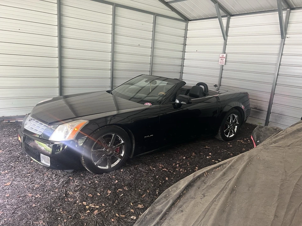 2004 Cadillac XLR - Image 8 of 21