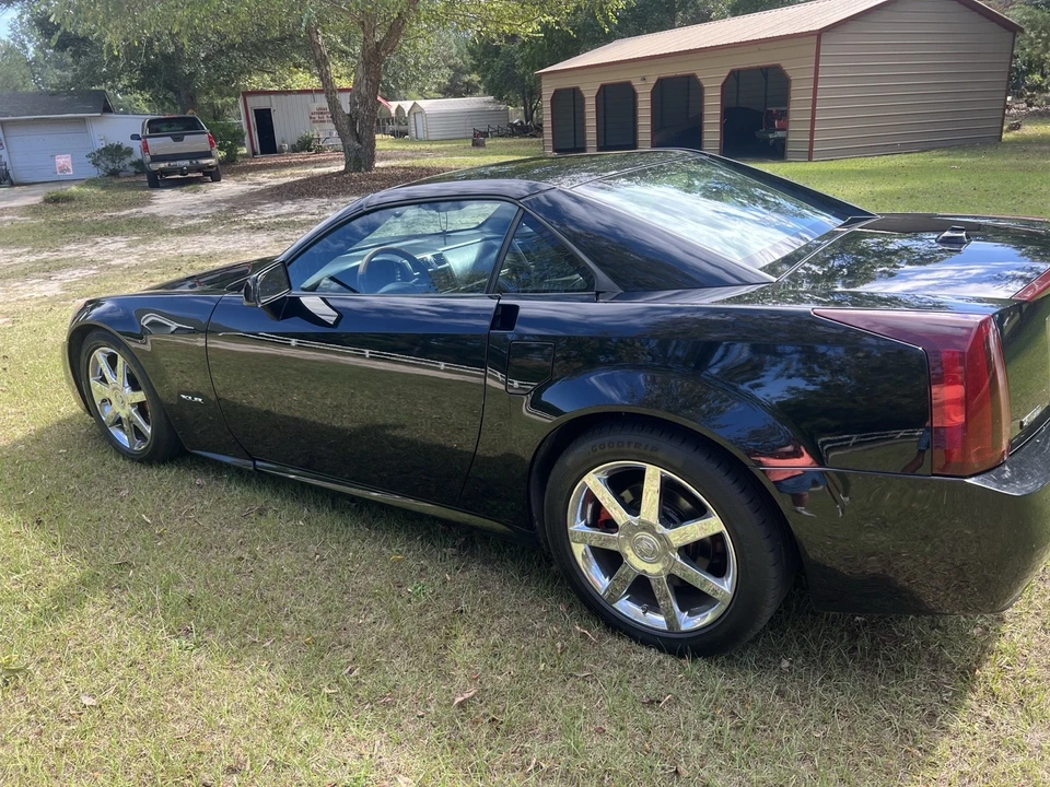 2004 Cadillac XLR - Image 2 of 20