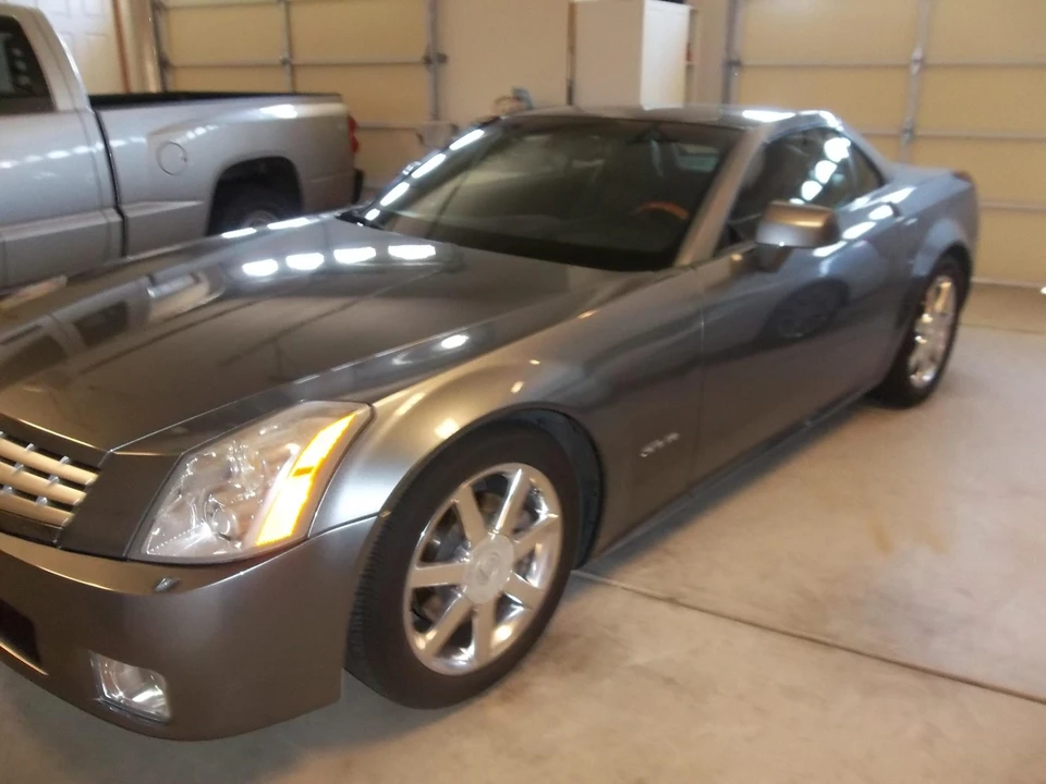 2004 Cadillac XLR - Image 23 of 31