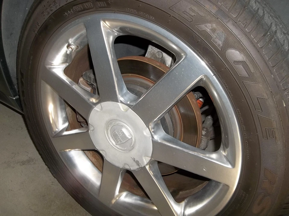 2004 Cadillac XLR - Image 31 of 31
