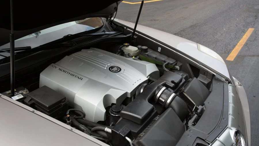 2004 Cadillac XLR - Image 7 of 12