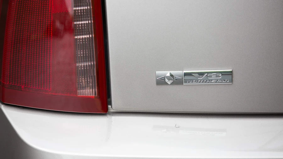2004 Cadillac XLR - Image 9 of 12