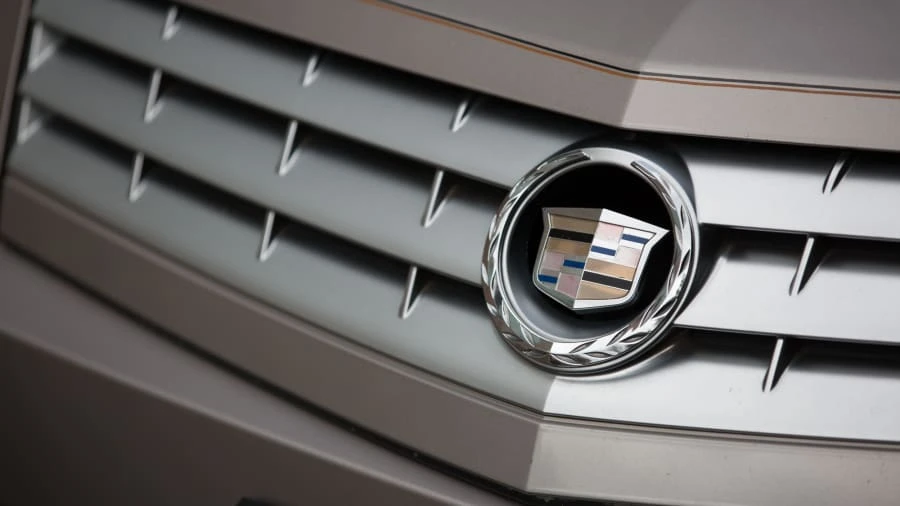 2004 Cadillac XLR - Image 10 of 12