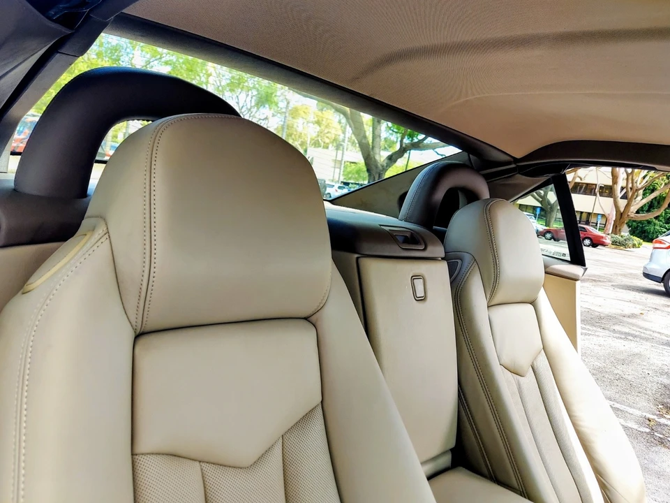 2004 Cadillac XLR - Image 5 of 16