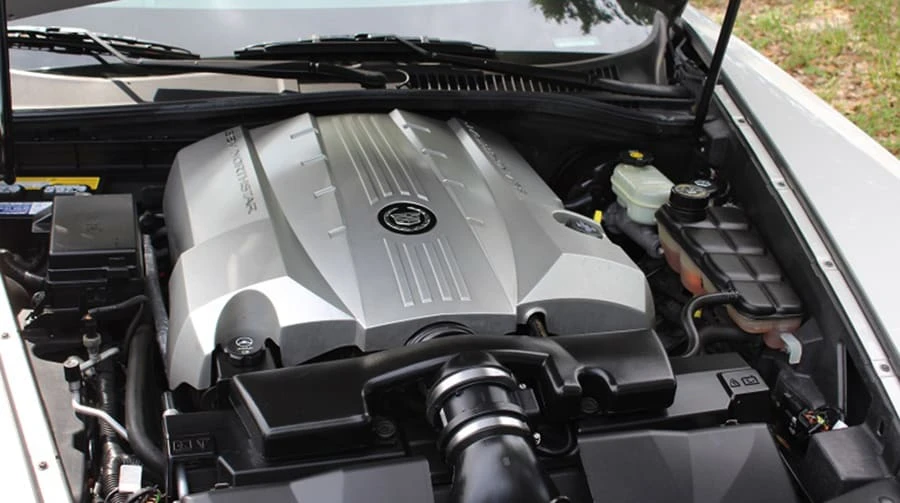 2004 Cadillac XLR - Image 5 of 7