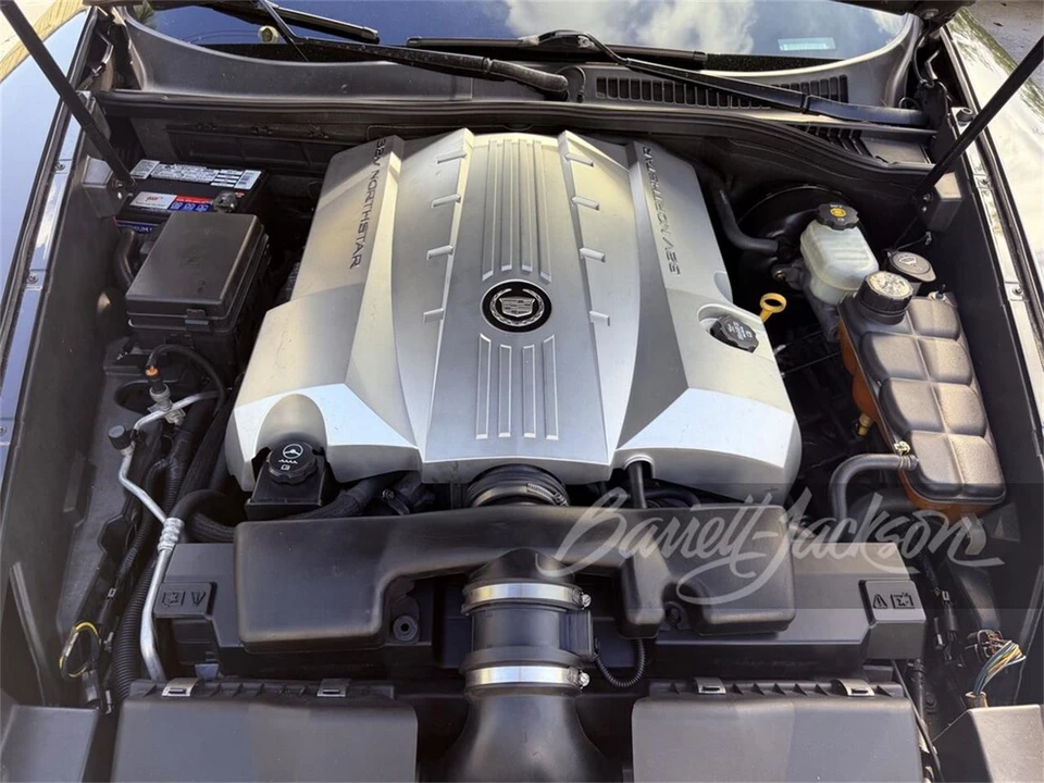 2004 Cadillac XLR - Image 5 of 5