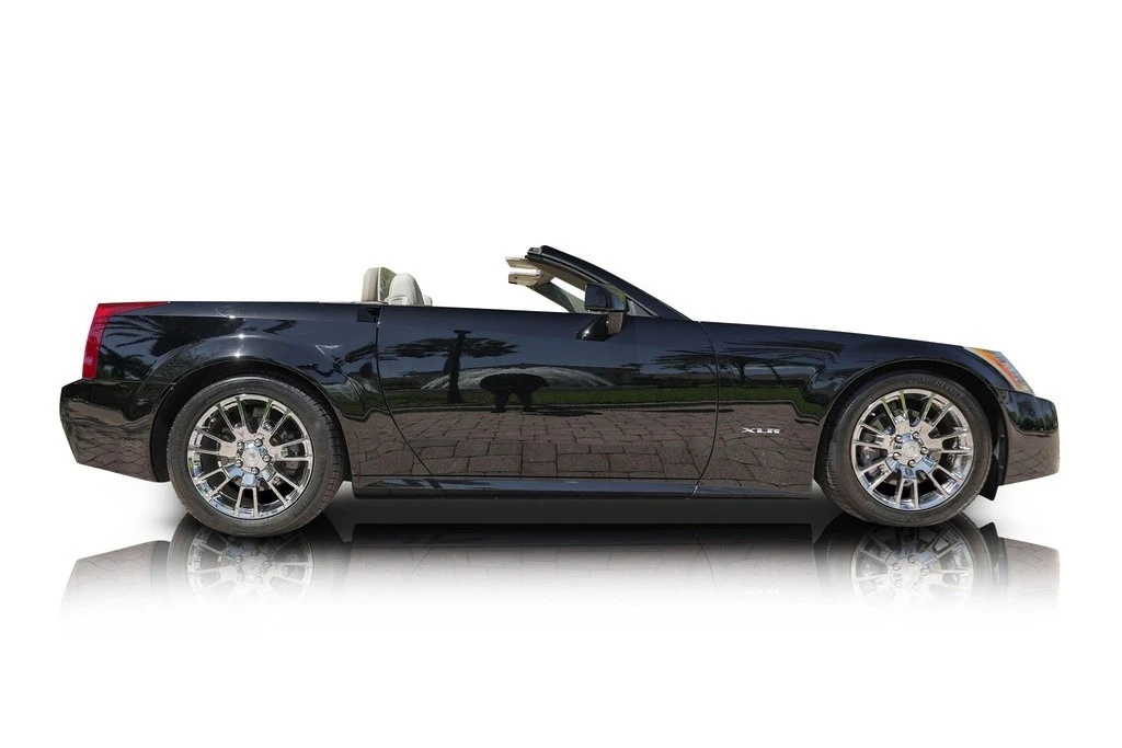 2004 Cadillac XLR - Image 2 of 12