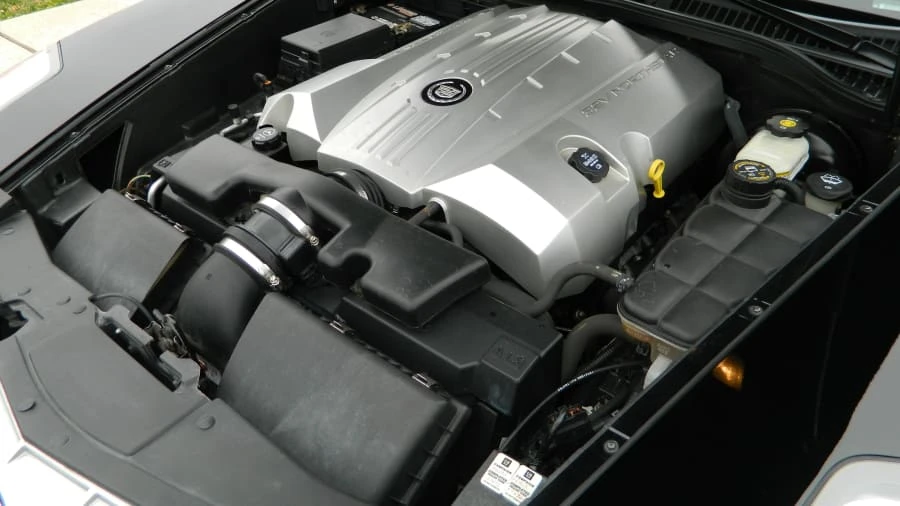 2004 Cadillac XLR - Image 6 of 7