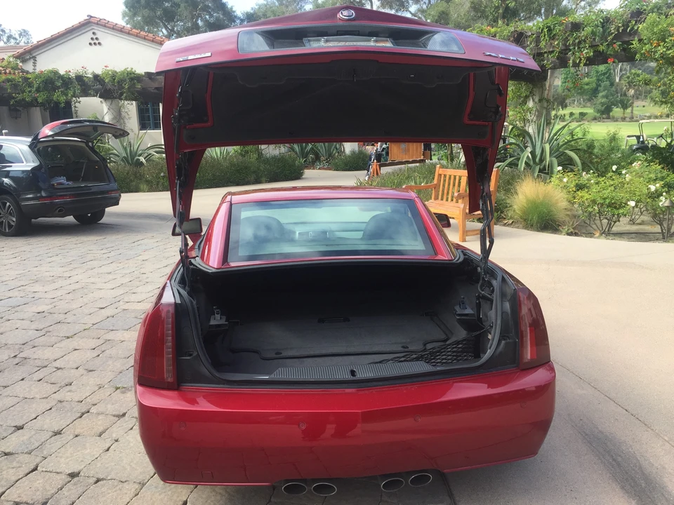 2004 Cadillac XLR - Image 26 of 31