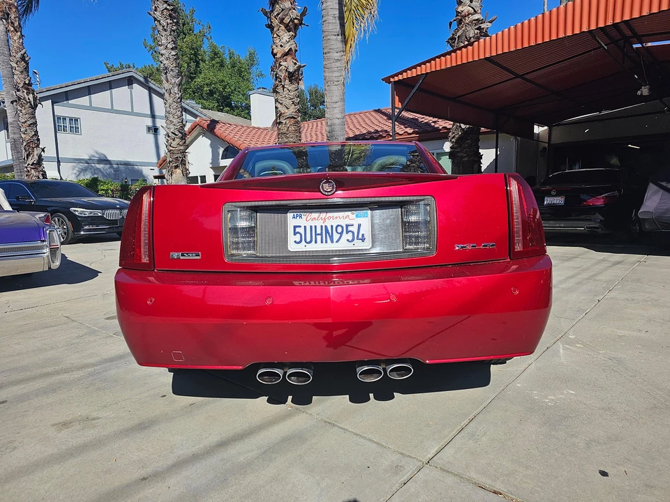 2004 Cadillac XLR - Image 15 of 31