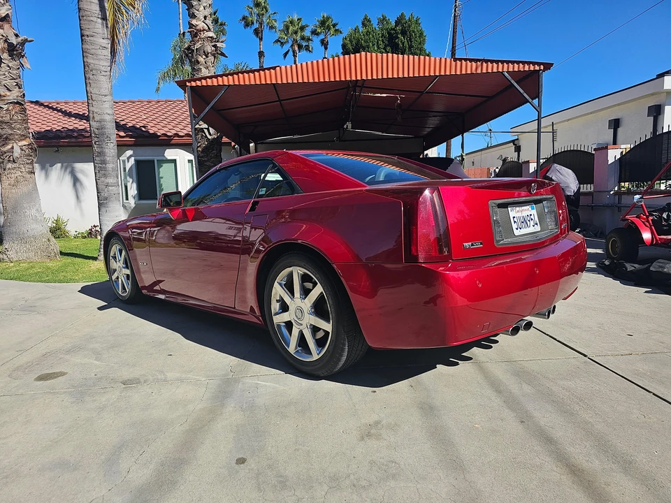 2004 Cadillac XLR - Image 14 of 31