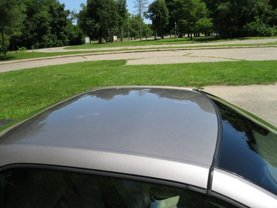 2004 Cadillac XLR - Image 26 of 31