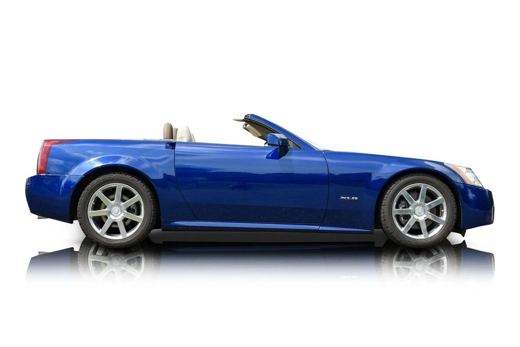 2004 Cadillac XLR - Image 2 of 12