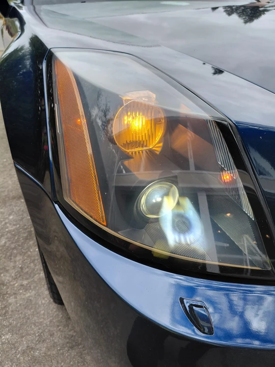 2004 Cadillac XLR - Image 19 of 31