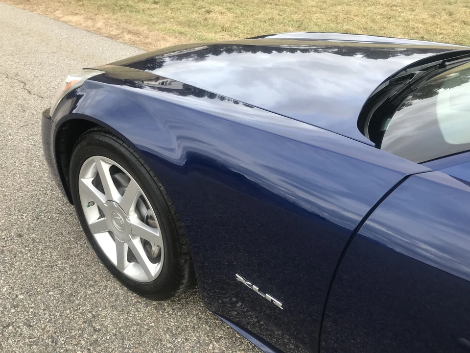 2004 Cadillac XLR - Image 30 of 31