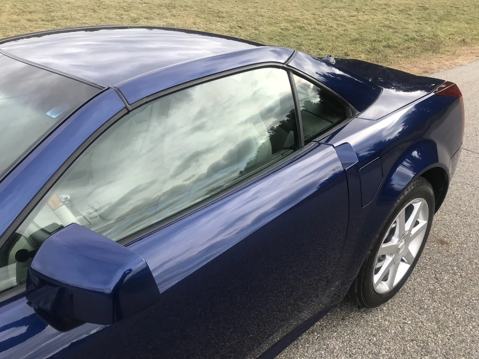 2004 Cadillac XLR - Image 26 of 31