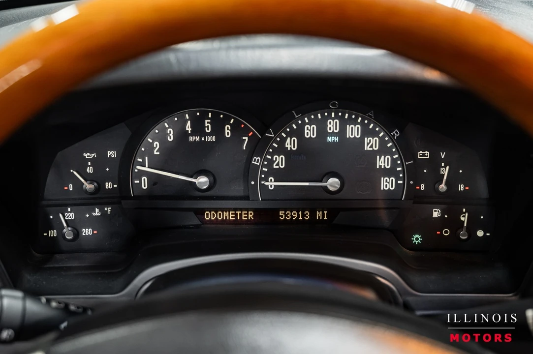 2004 Cadillac XLR - Image 20 of 21