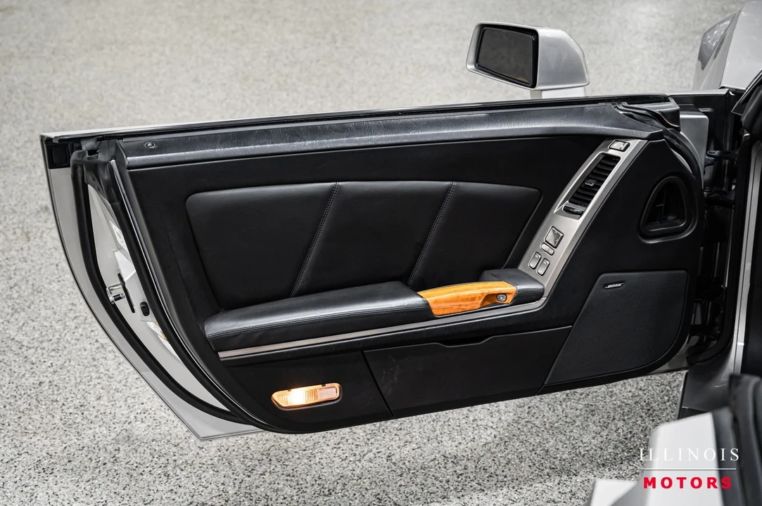 2004 Cadillac XLR - Image 16 of 21