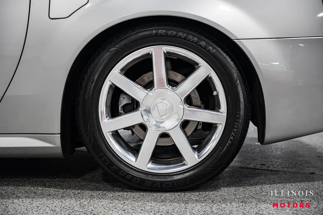 2004 Cadillac XLR - Image 11 of 21
