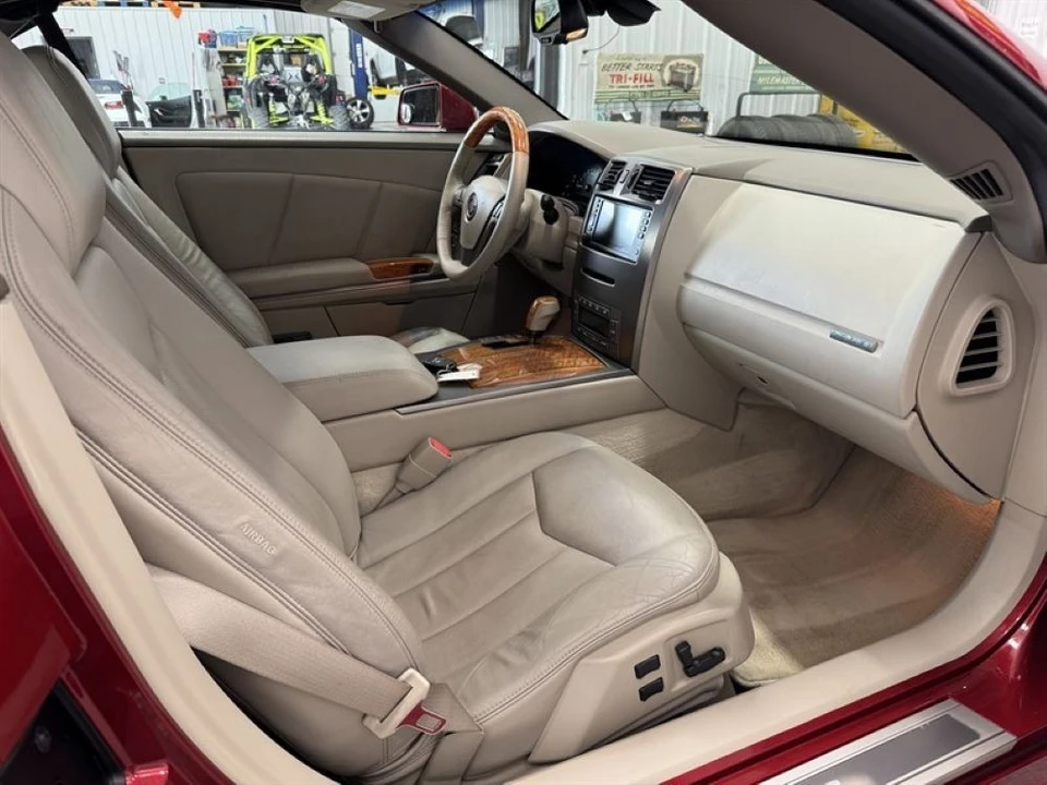 2004 Cadillac XLR - Image 5 of 21