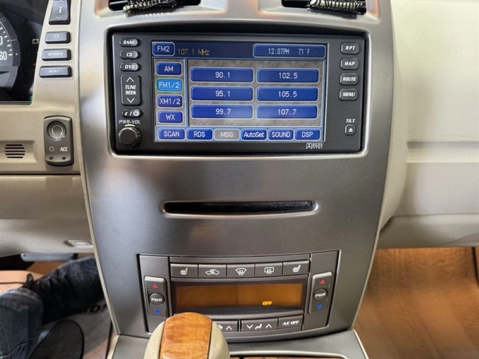 2004 Cadillac XLR - Image 20 of 21