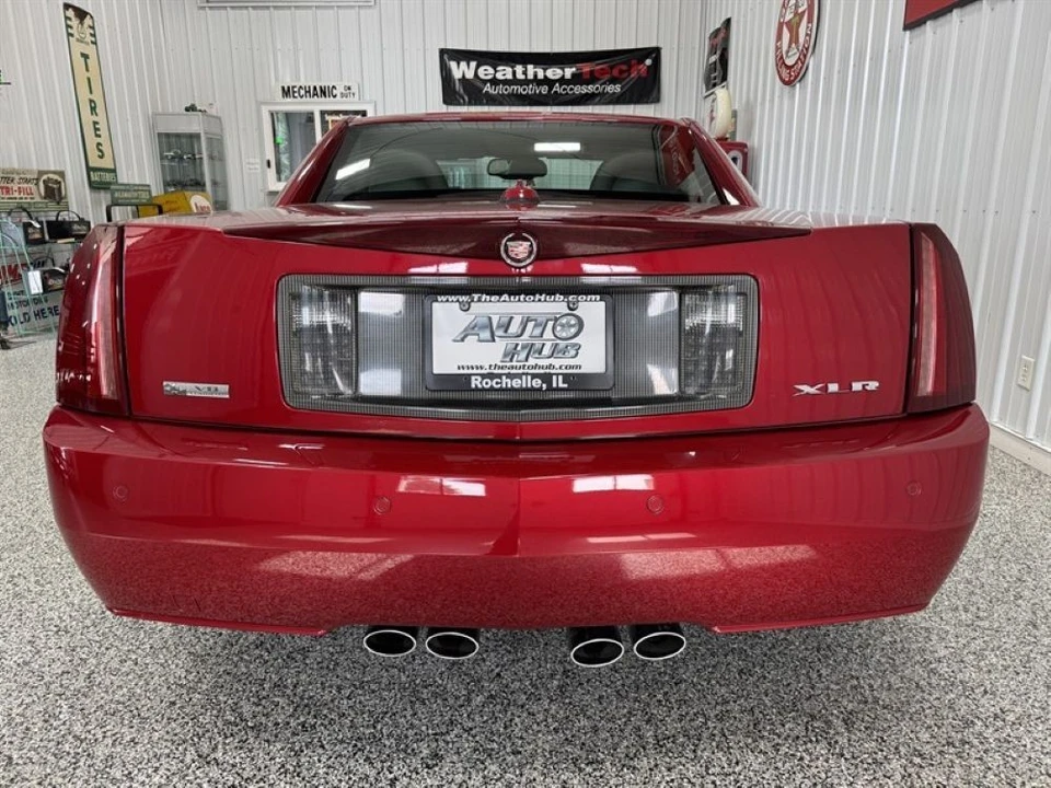 2004 Cadillac XLR - Image 9 of 21