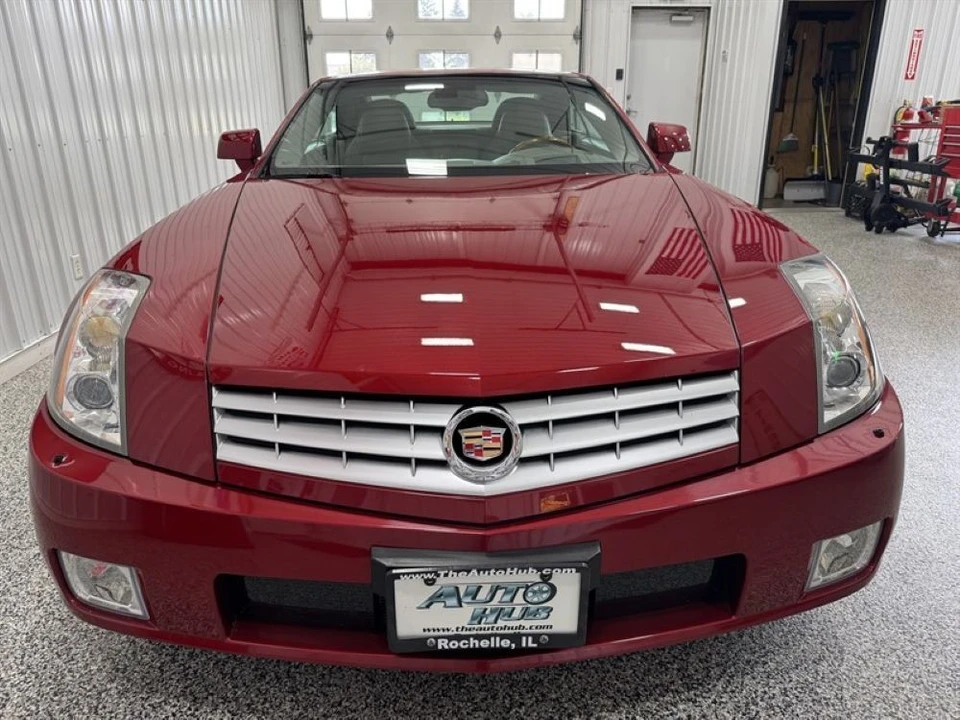 2004 Cadillac XLR - Image 11 of 21
