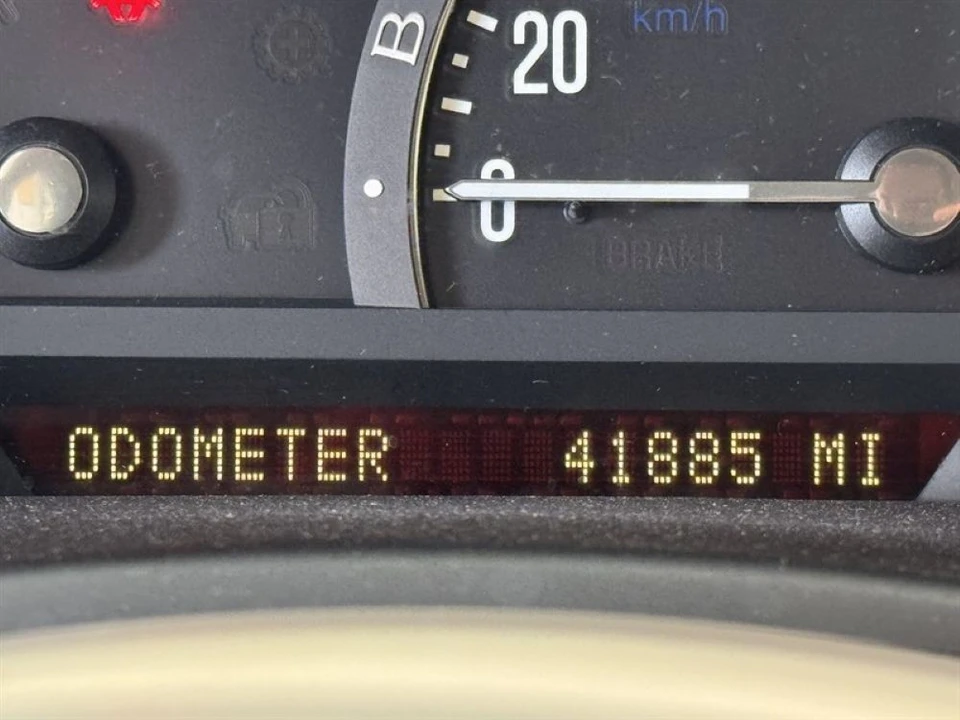 2004 Cadillac XLR - Image 3 of 21