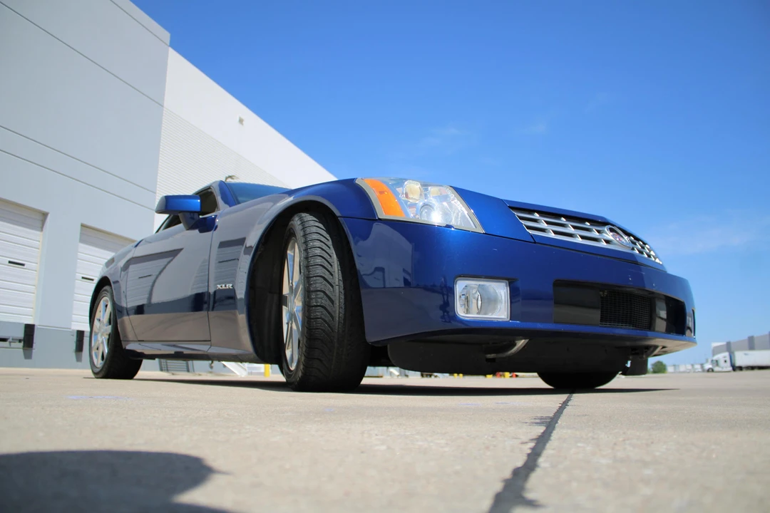 2004 Cadillac XLR - Image 22 of 31