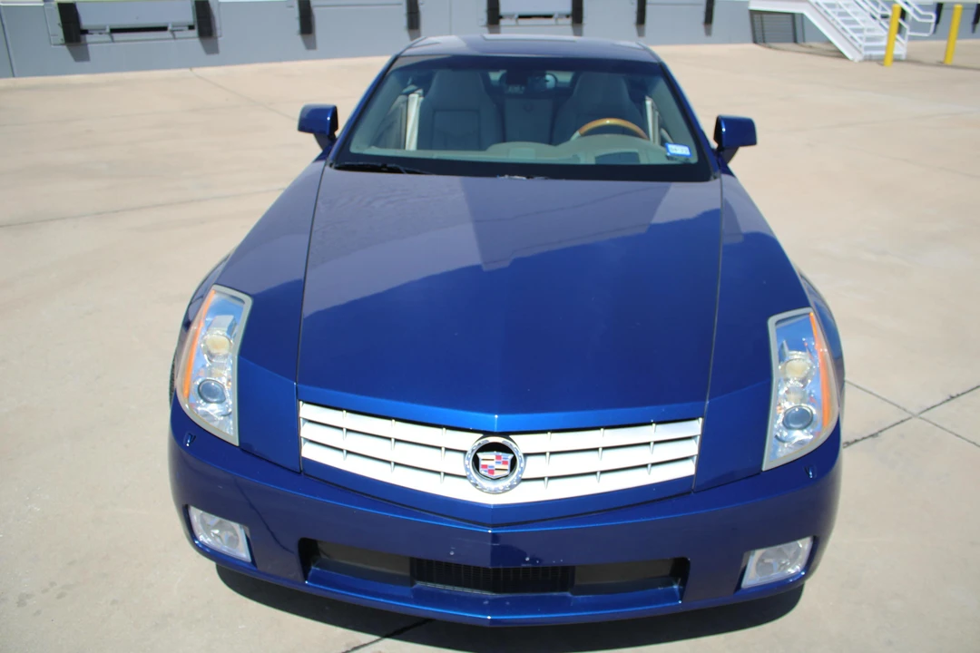 2004 Cadillac XLR - Image 6 of 31