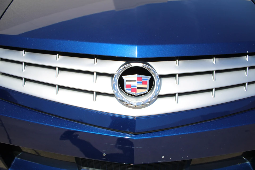 2004 Cadillac XLR - Image 28 of 31