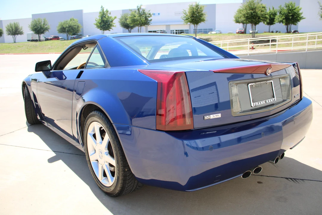 2004 Cadillac XLR - Image 14 of 31