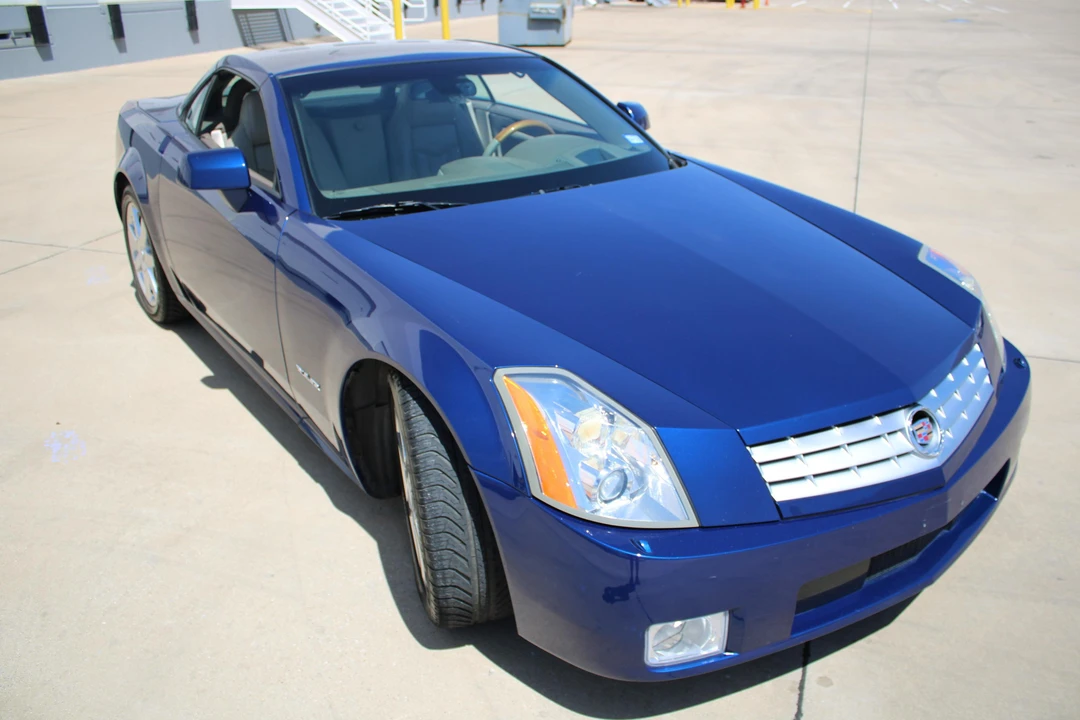 2004 Cadillac XLR - Image 24 of 31