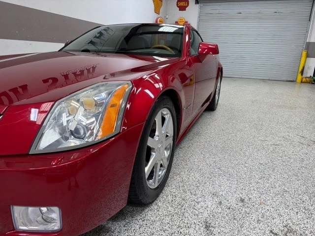 2004 Cadillac XLR - Image 10 of 21