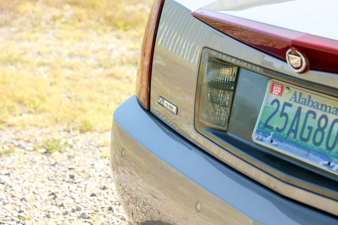 2004 Cadillac XLR - Image 24 of 31