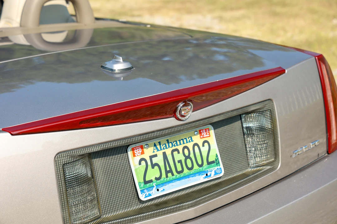 2004 Cadillac XLR - Image 31 of 31