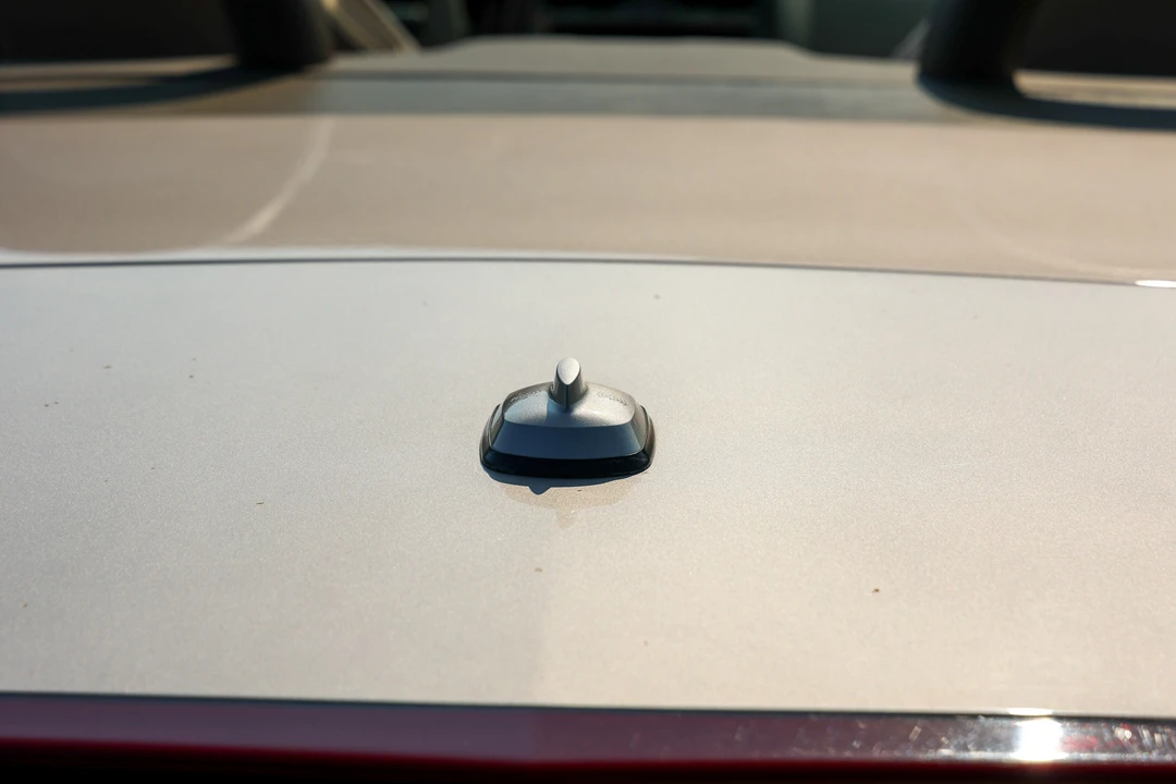 2004 Cadillac XLR - Image 27 of 31