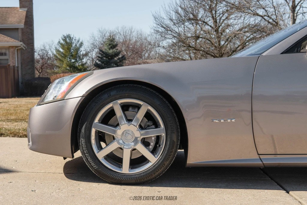 2004 Cadillac XLR - Image 4 of 12