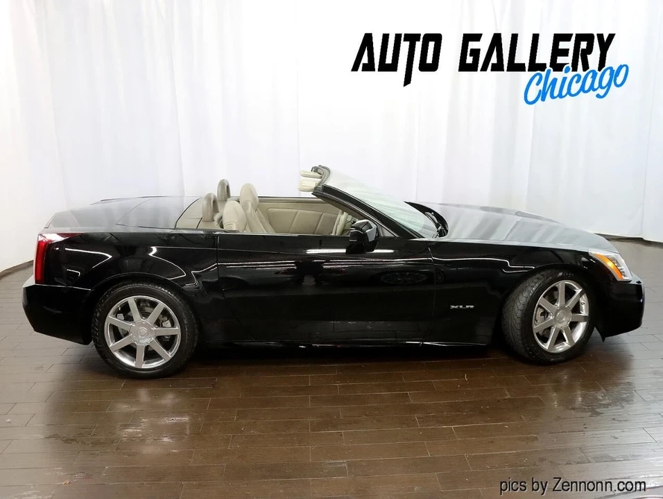 2004 Cadillac XLR - Image 7 of 21