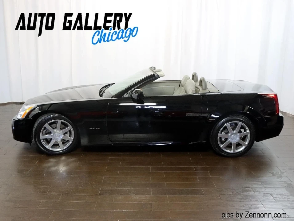 2004 Cadillac XLR - Image 12 of 21