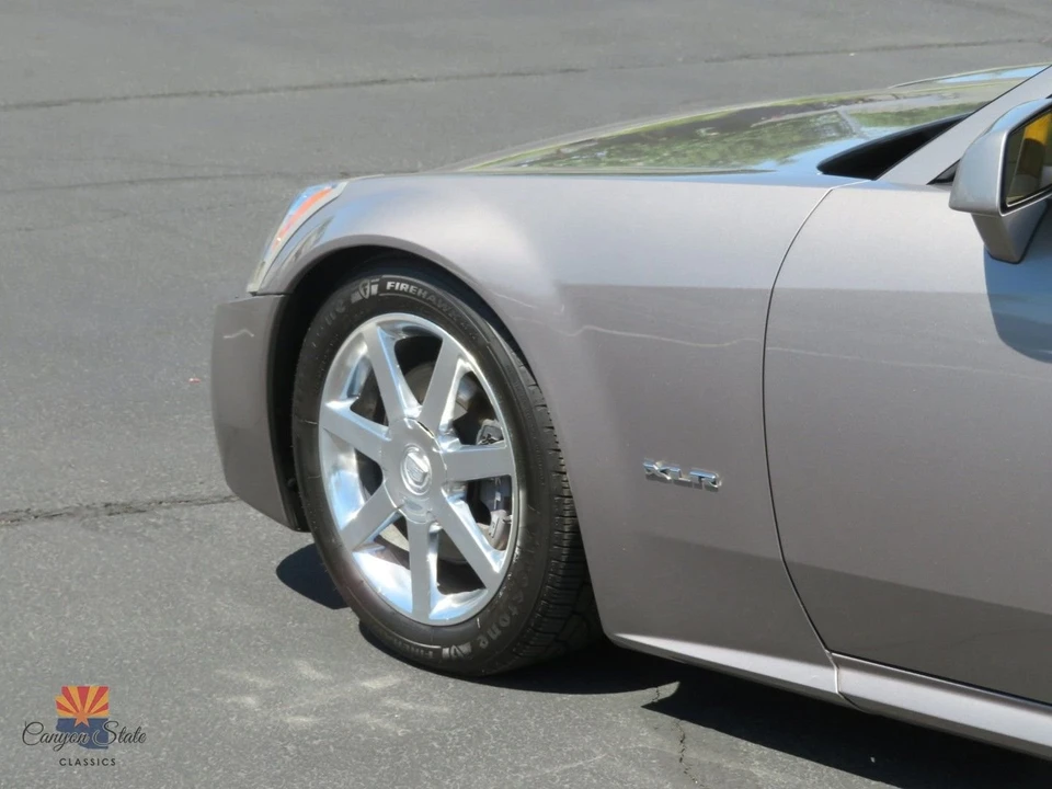 2004 Cadillac XLR - Image 13 of 31