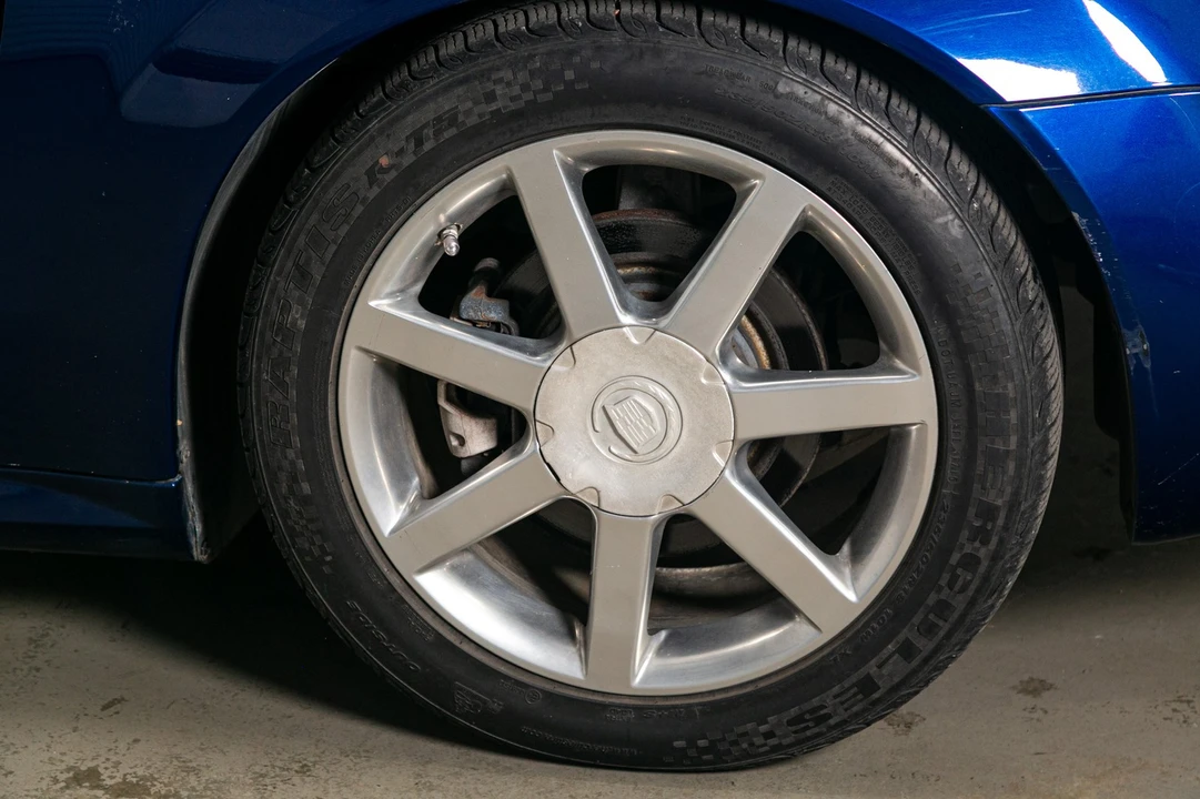 2004 Cadillac XLR - Image 15 of 21